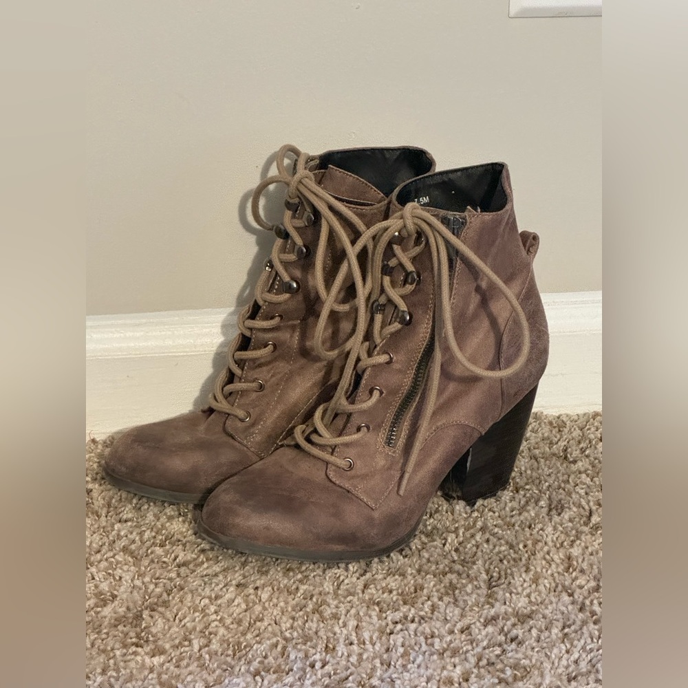 Brown zip up boots